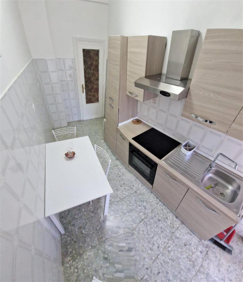 Holiday Home Telese Roma מראה חיצוני תמונה